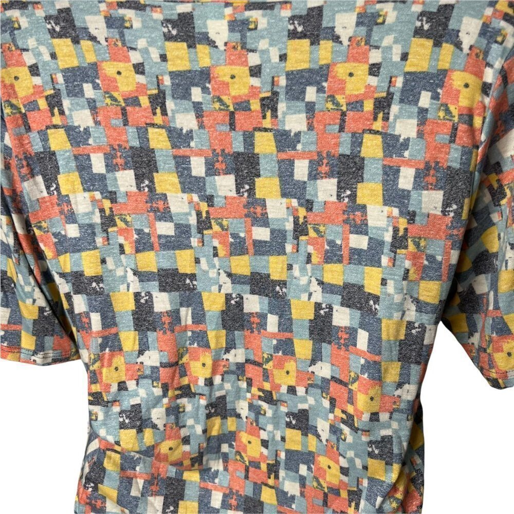 LuLaRoe Perfect T Shirt Size M - Picture 4 of 5